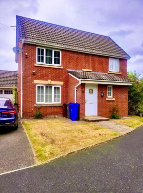 Spacious 2-Bedroom Ideal Stay